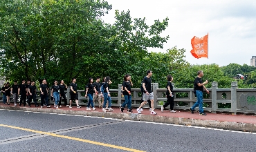 ����ͬ�˹���